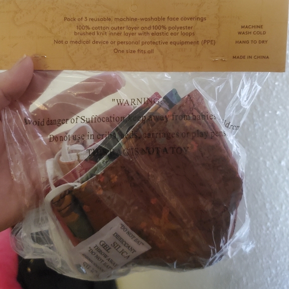 New 6pc Patricia Nash 2 PACK OF 3 Cloth Face Coverings. 6 Face Covers. - Picture 13 of 16